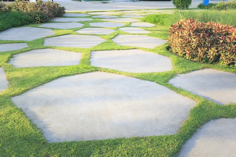 Integrating Hardscape and Softscape