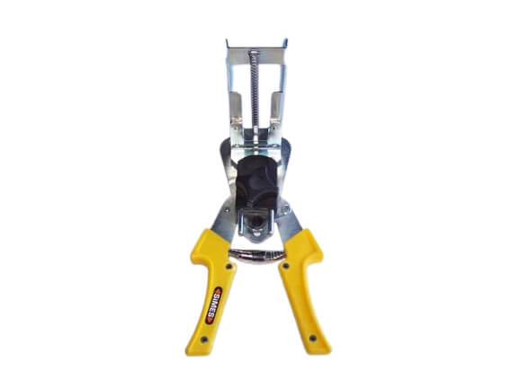 Irrigation Plier Model 140 For 1/2'' Drip Hose Includes Magazine For Staples