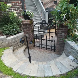 865 Hardscapes logo