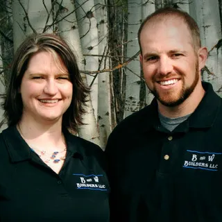B and W Builders logo