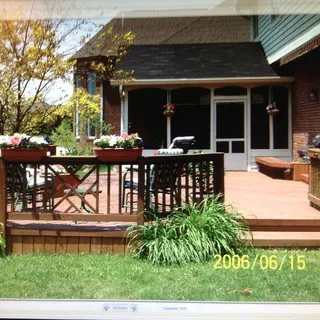 BackYard Living - Indy logo