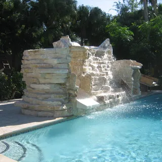Bervi Natural Stone logo
