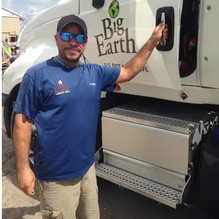 Big Earth Landscape Supply logo