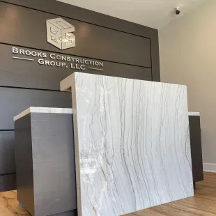 Brooks Construction Group, LLC logo