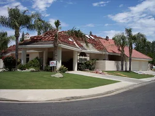 BSW Roofing & Solar logo