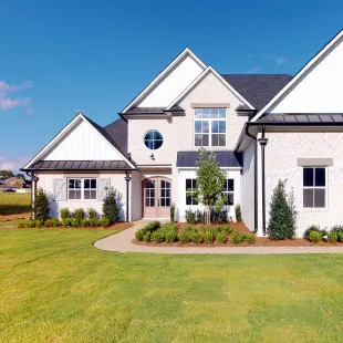 Center Pointe Builders, LLC logo