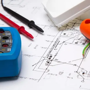 Charge Electrical Contracting LLC logo