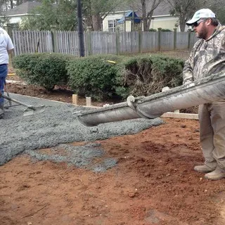 Clay Ethridge Concrete logo