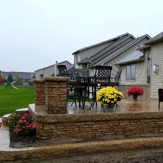 Dan's Stamped Concrete logo