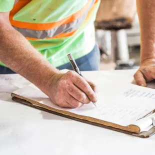 David Troyer Construction logo
