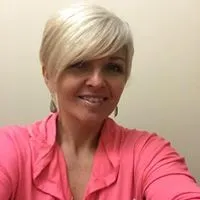 Deana Brown logo