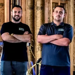 Decor Builders logo