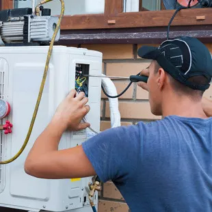 Delux Heating & Cooling Evanston - Air Duct Cleaning Services in Bloomingdale, IL