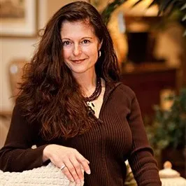 Denise Stringer Interior Design logo