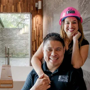 Design REMODEL Pros logo