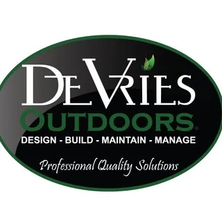 DeVries Outdoors logo