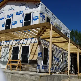 D&h Construction logo