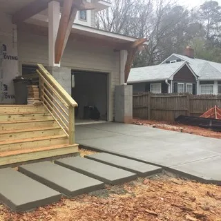 Driveway Plus & Design logo