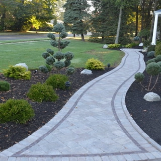 EDI Masonry & Landscaping LLC - Outdoor Lighting Installation in Newington, CT