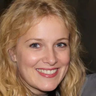 Elle Smith logo