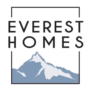 Everest Homes logo