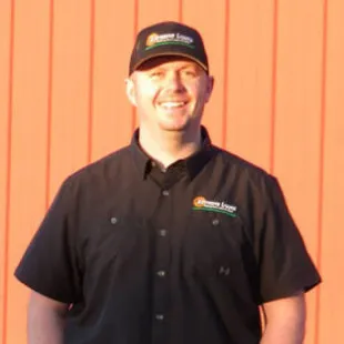 Extreme Lawns LLC logo