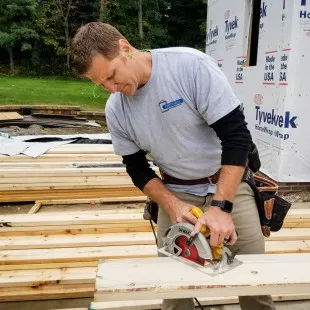 First Class Construction Inc. logo