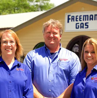 Freeman Gas logo