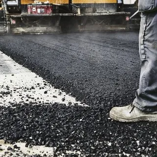 Gary Lovell Paving logo
