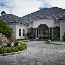 Gary's Custom Construction logo