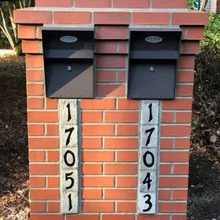GO bricklaying logo