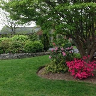 Greenwave Landscape Design Services logo
