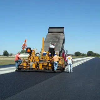 Howell Paving INC - Commercial Construction Services in Oconee, IL