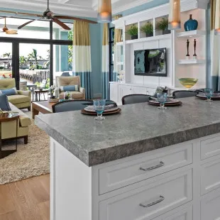 Hub City Kitchen Remodeling Solutions logo
