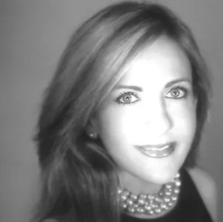 Interiors by Roberta logo