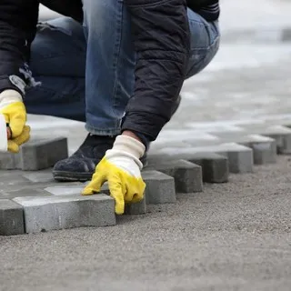 J Stanley Paving logo