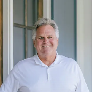 Jim Mathews Builder logo