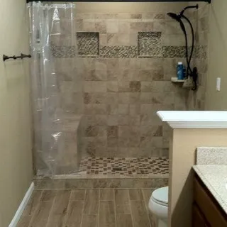 Jolly Remodeling logo