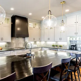 Kitchen Interiors, LLC logo