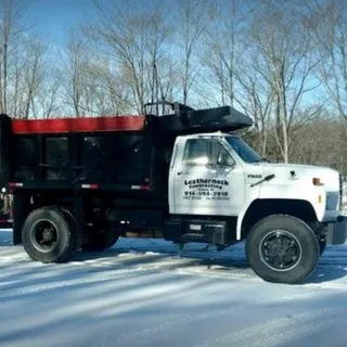 Leatherneck Contracting LLC logo