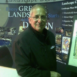 Limone Gardens logo