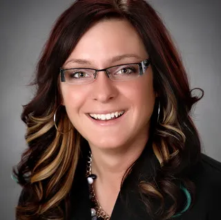 Lindsay Smith logo