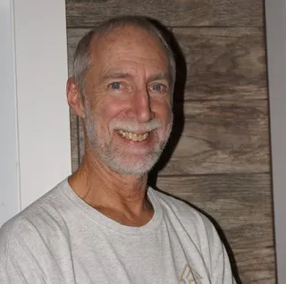 Lownds Enterprises LLC logo