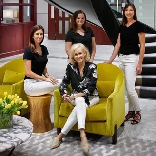 LSM Interior Design logo
