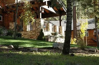 Luke Landscape Contractors LLC logo
