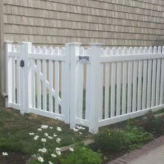 McGee Fence LLC logo