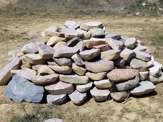 Michigan Split Field Stone - Tile & Stone Installation Services in Kingston, MI