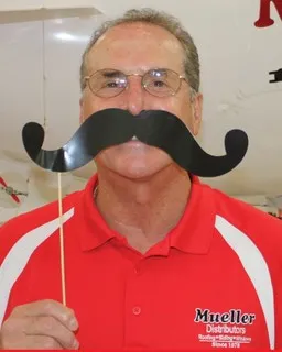 Mueller Roofing Distributors logo