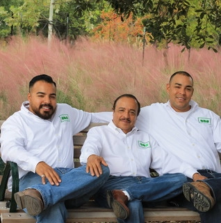 Natural Wonders Landscaping logo