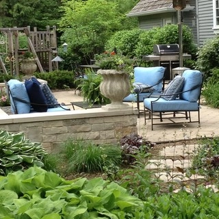 New Leaf Landscaping Inc. logo